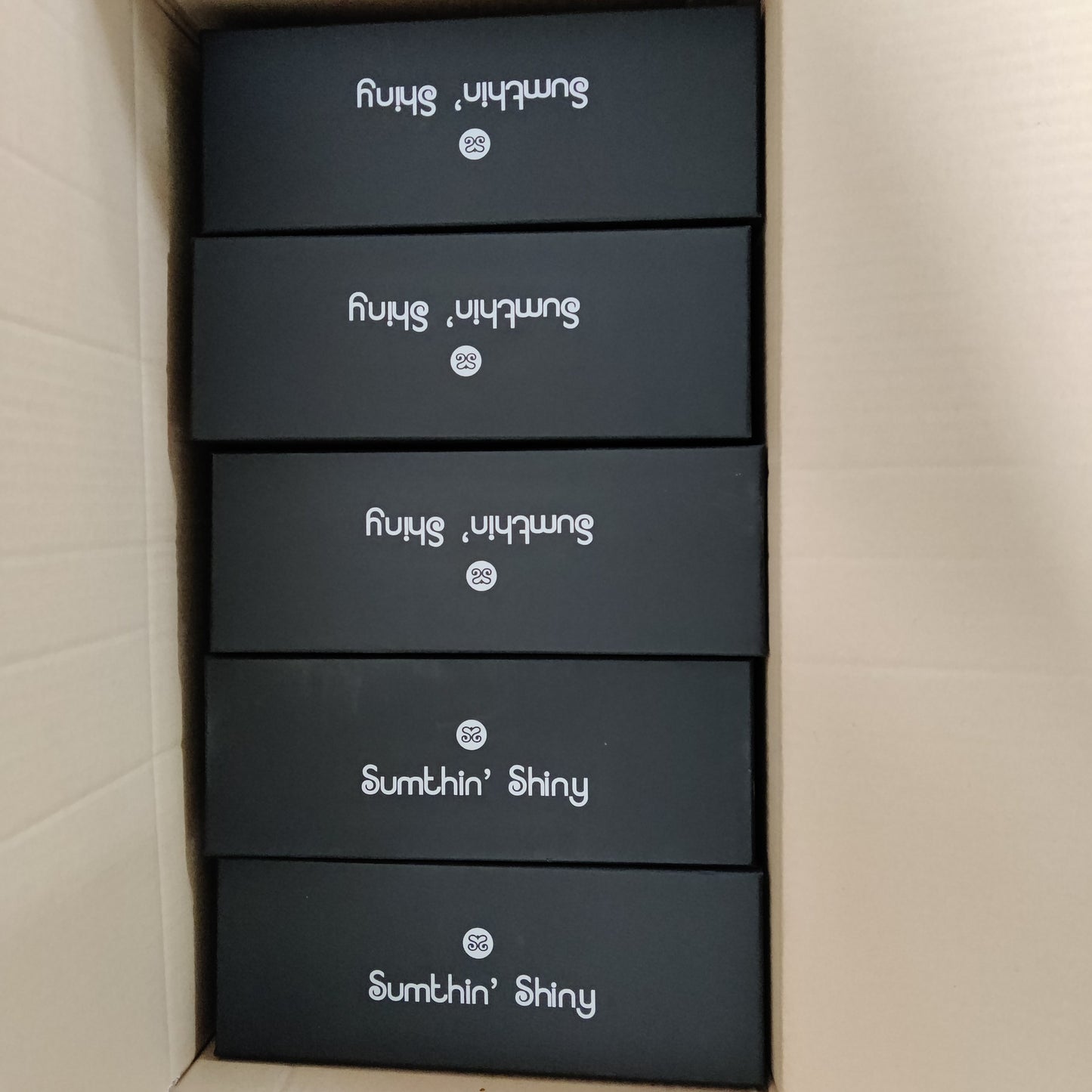 Fashionable Vacuum Flask Box for Stylish Storage and Organization