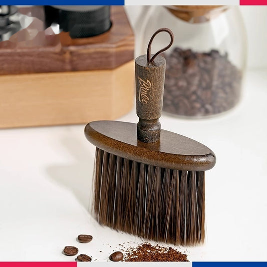 Vintage Coffee Grinder with Crevice Cleaning Brush for Perfect Grounds