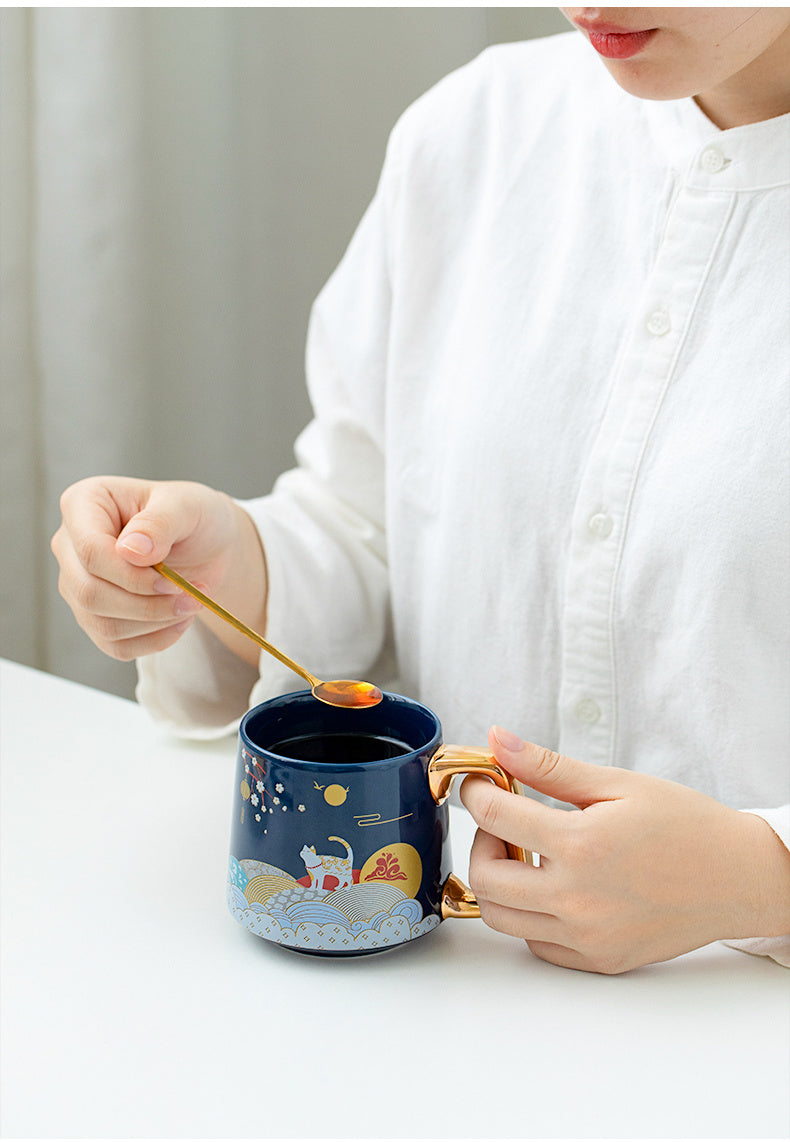 Fortune Cat Mug - Perfect Ceramic Tea Cup for Cat Lovers