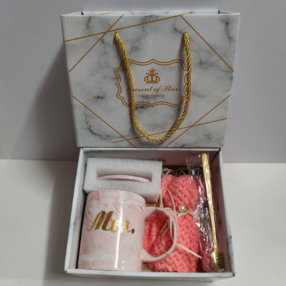 Ceramic Cup Gift Box for  Special Occasions - Perfect Keepsake Idea
