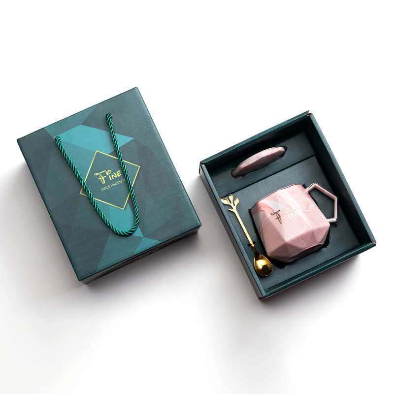 Gift Box Ceramic Mug with Lid and Spoon