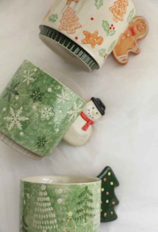 Cinnamon-flavored Christmas Hand-painted Gingerbread Man Ceramic Mug