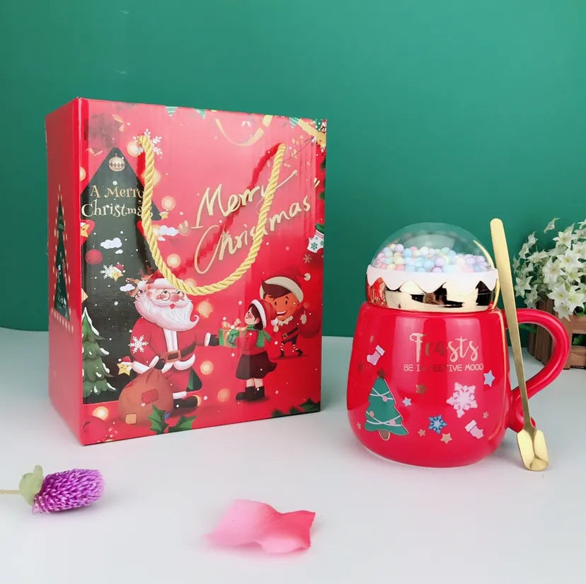 Christmas Mug Set with Lid and Spoon