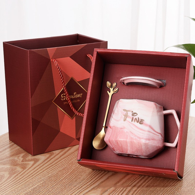 Gift Box Ceramic Mug with Lid and Spoon
