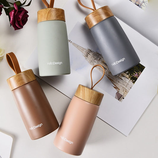 Stylish Mini Travel Mug with Wood Grain Lid - On-the-Go Convenience - 280ml HeloDesign