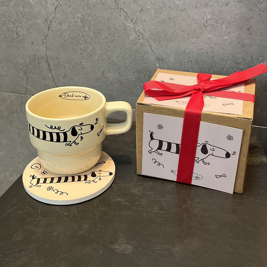 Coffee Cup Gift Box Featuring Adorable Dachshund Dog Design
