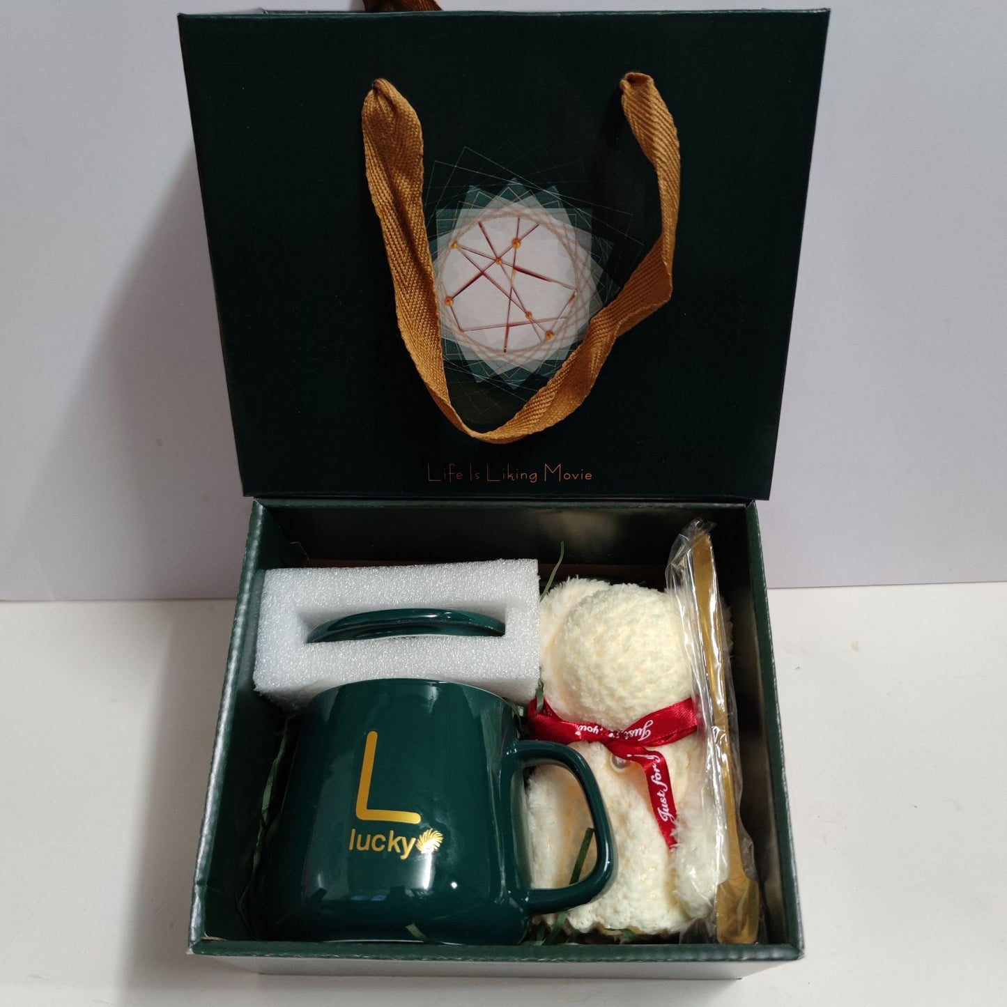 Ceramic Cup Gift Box for  Special Occasions - Perfect Keepsake Idea