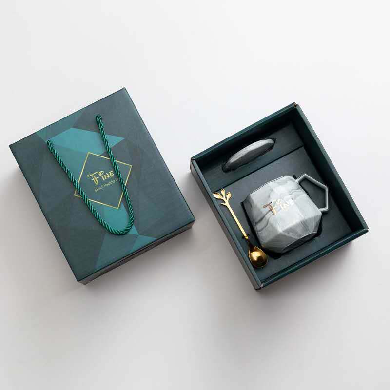 Gift Box Ceramic Mug with Lid and Spoon
