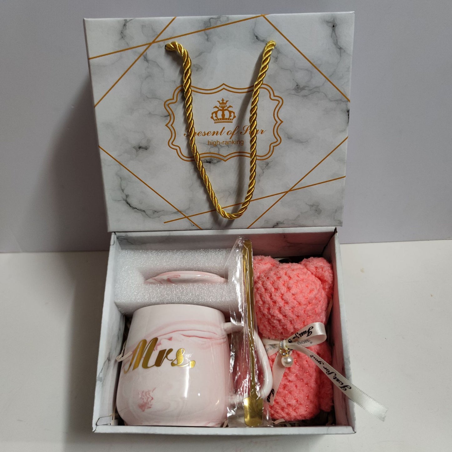Ceramic Cup Gift Box for  Special Occasions - Perfect Keepsake Idea