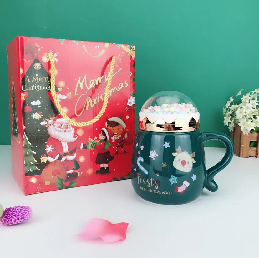 Christmas Mug Set with Lid and Spoon