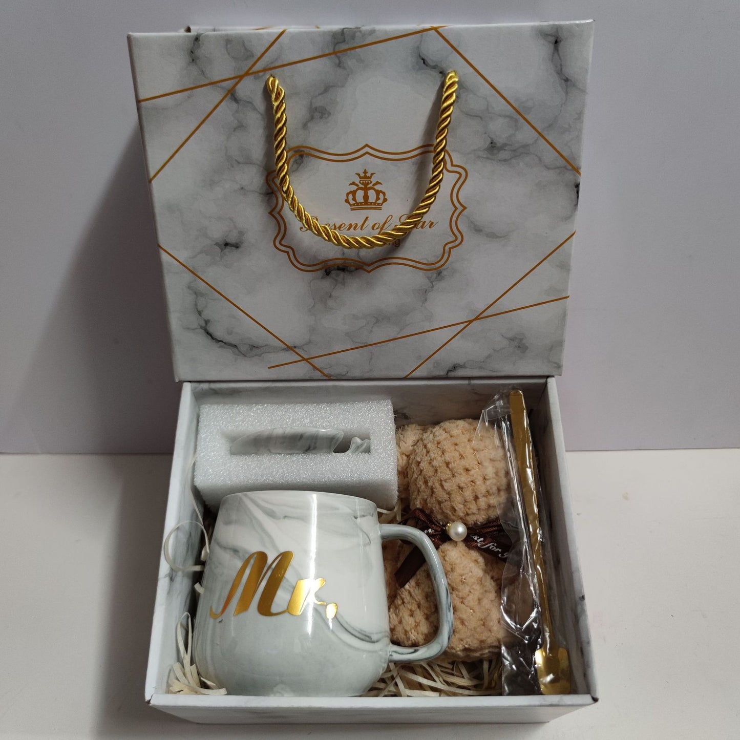 Ceramic Cup Gift Box for  Special Occasions - Perfect Keepsake Idea