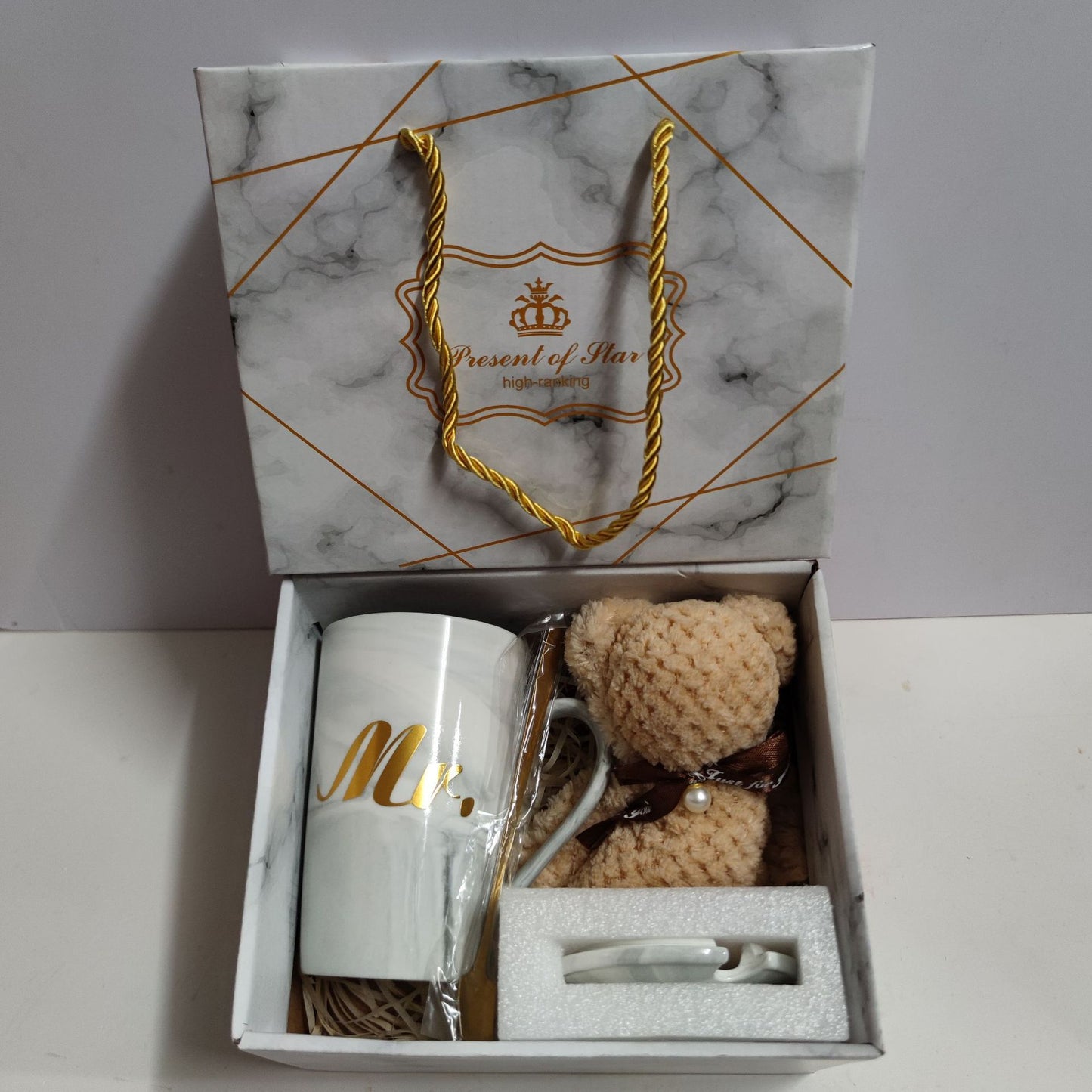 Ceramic Cup Gift Box for  Special Occasions - Perfect Keepsake Idea